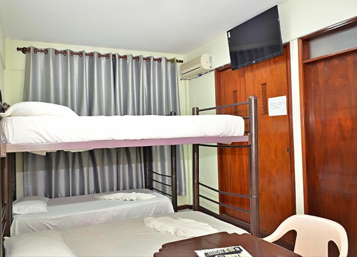Hostal Ibiza Santa Cruz de La Sierra Buitenkant foto